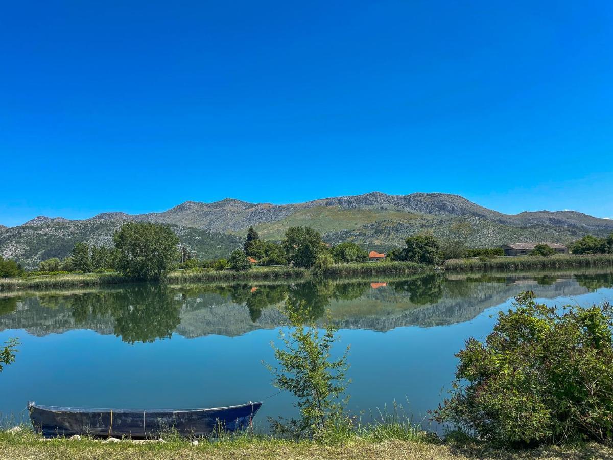 Apartment Bata - 1st Row To The Neretva River *